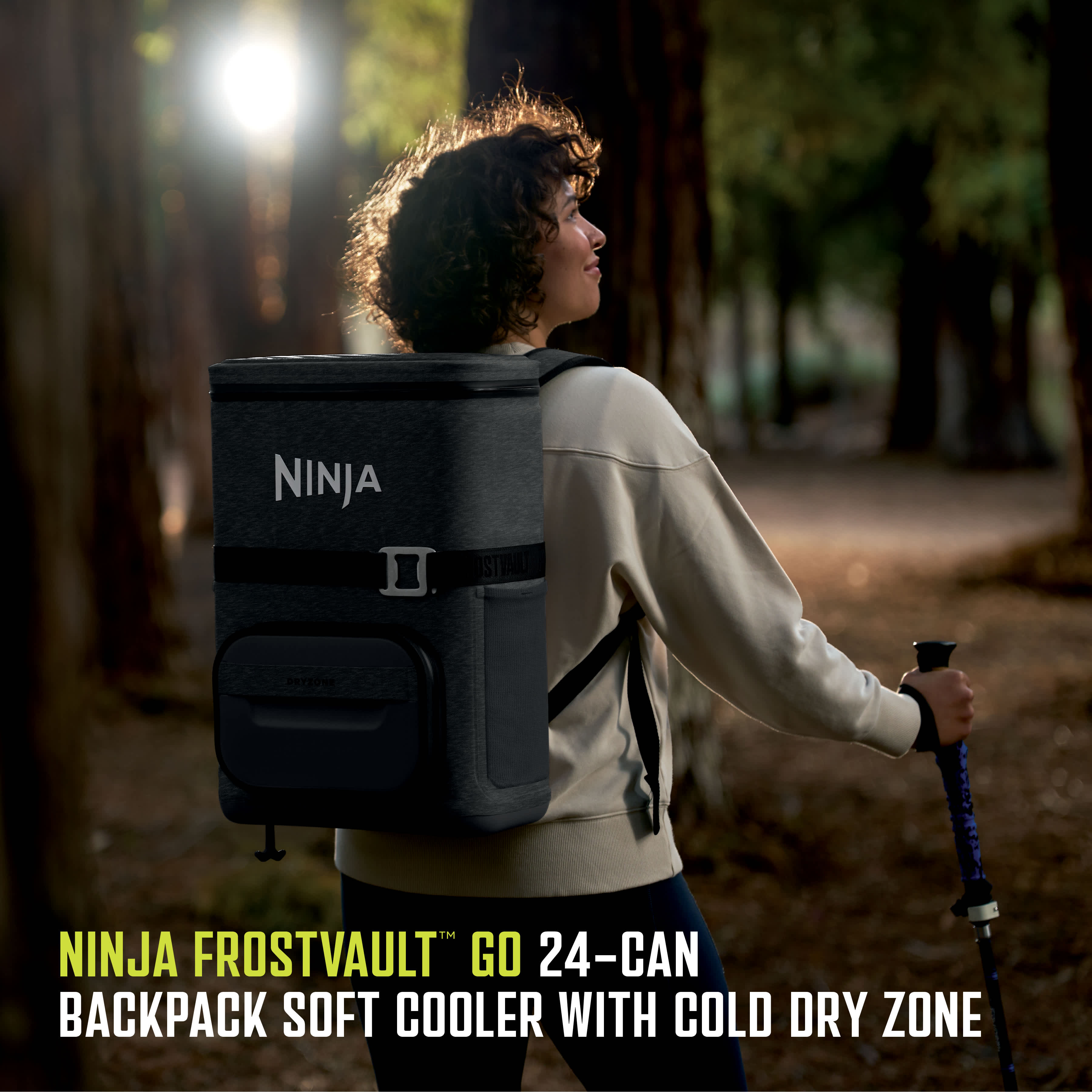 パルキッズ　プリスクーラー Ninja FrostVault™ 24 Can Backpack Cooler in Navy Blue | SharkNinja