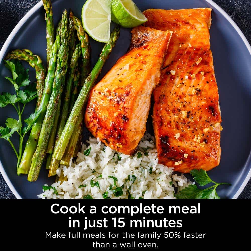 シャービー Ninja Combi™ All-in-One Multicooker, Oven, and Air Fryer | SharkNinja