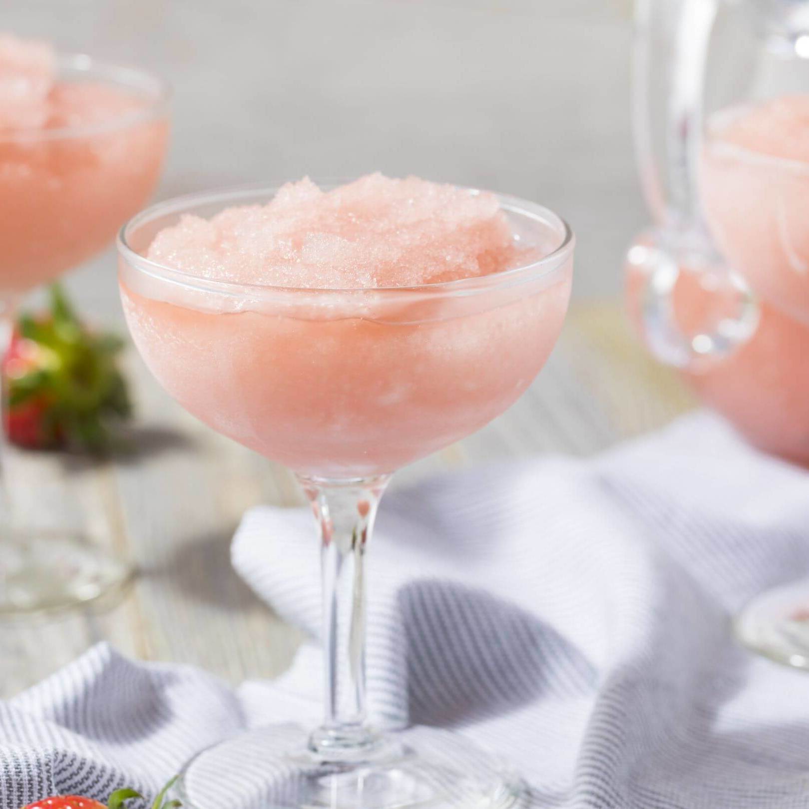 Pretty Pink Frosé