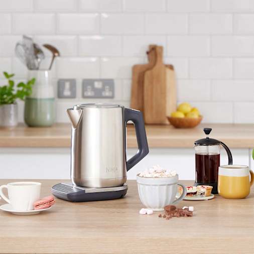 Ninja Perfect Temperature Rapid Boil Electric Kettle - Stainless Steel, KT201UK, photo 2