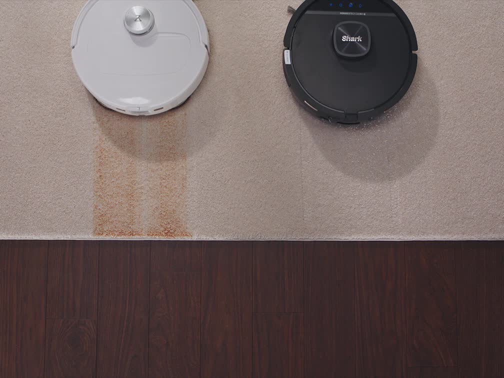 Shark PowerDetect™ UV Reveal™ 2-In-1 Vacuum and Mop in White